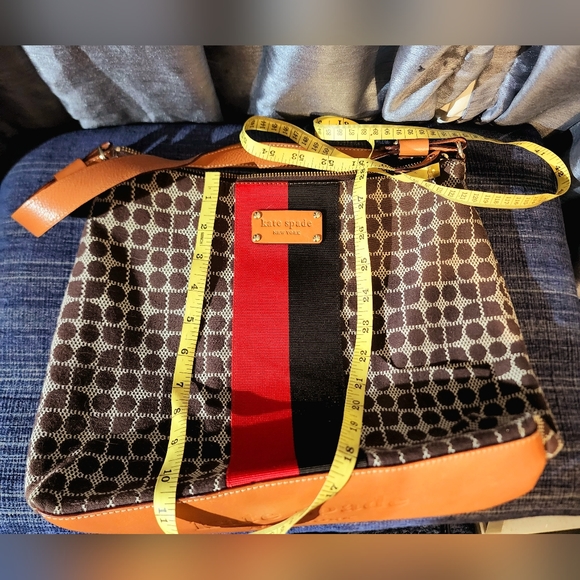 NWOT kate spade Classic Noel Flat 'Serena' Shoulder Handbag, Signed bottom, hobo - Picture 9 of 13